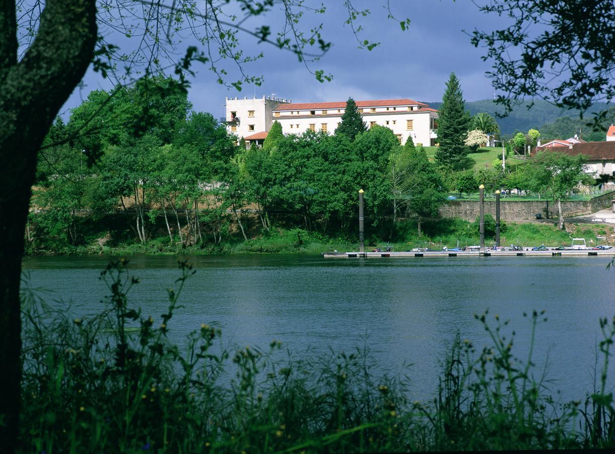 Parador De Tui Esterno foto