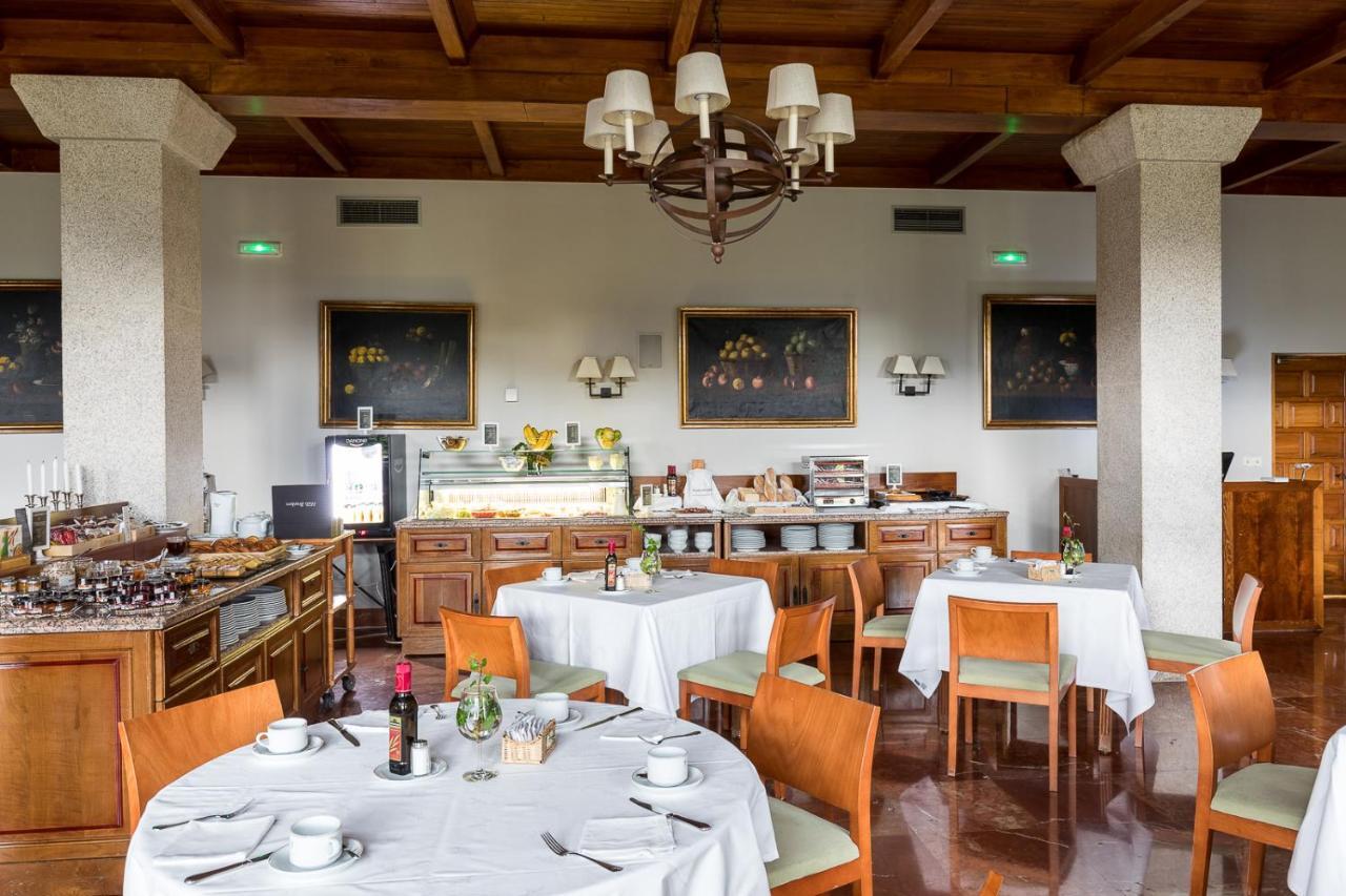 Parador De Tui Esterno foto